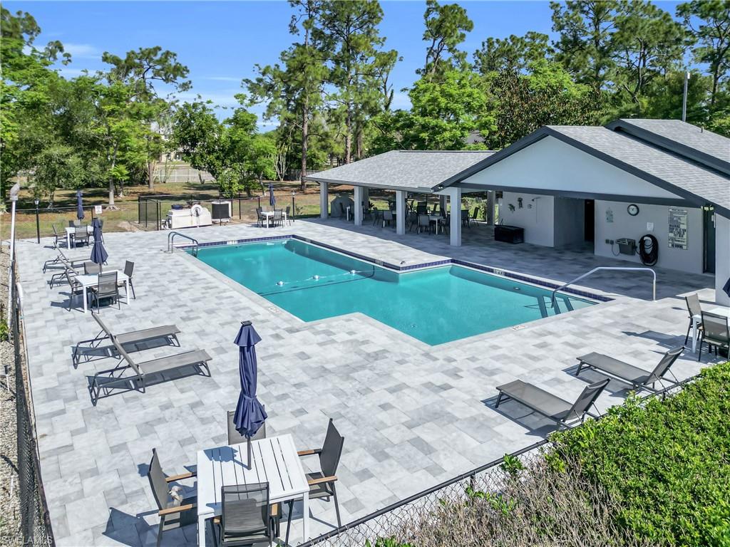 BEACON SQUARE - Residential