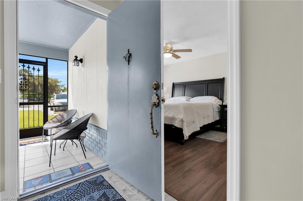 BEACON SQUARE - Residential