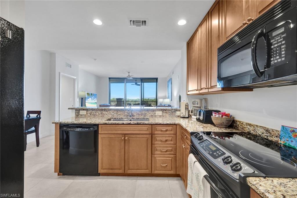 CAPE HARBOUR - Residential