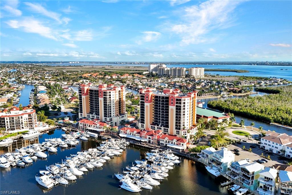 CAPE HARBOUR - Residential