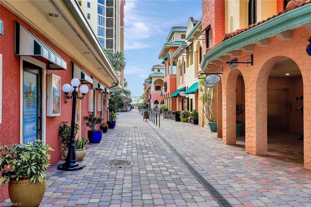 CAPE HARBOUR - Residential