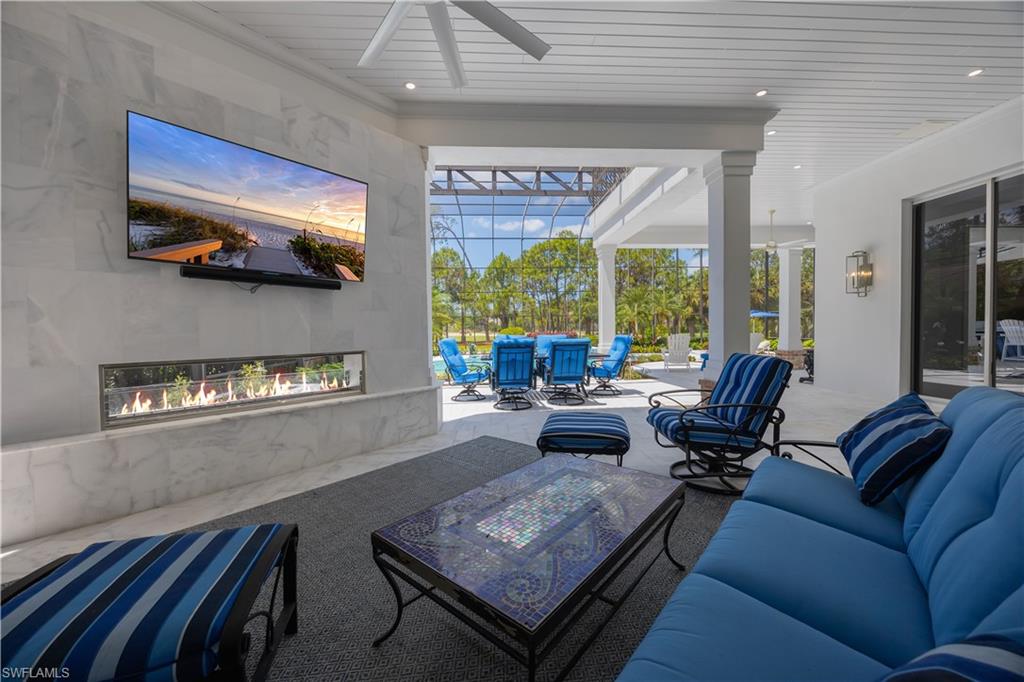 ESTATES AT WYNDEMERE - Residential