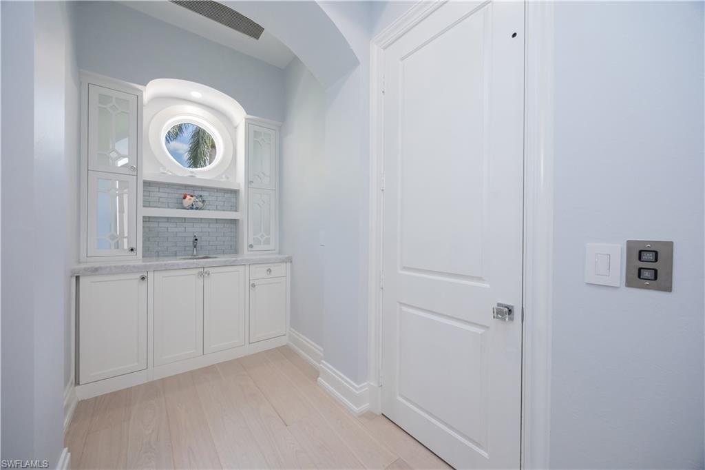 ESTATES AT WYNDEMERE - Residential