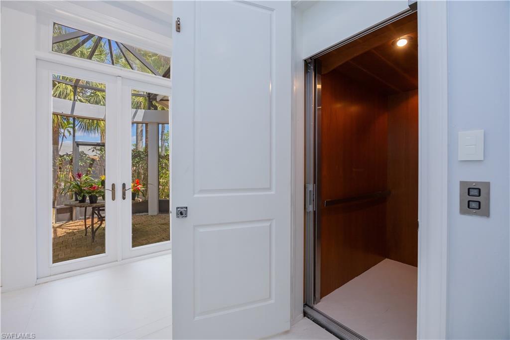 ESTATES AT WYNDEMERE - Residential