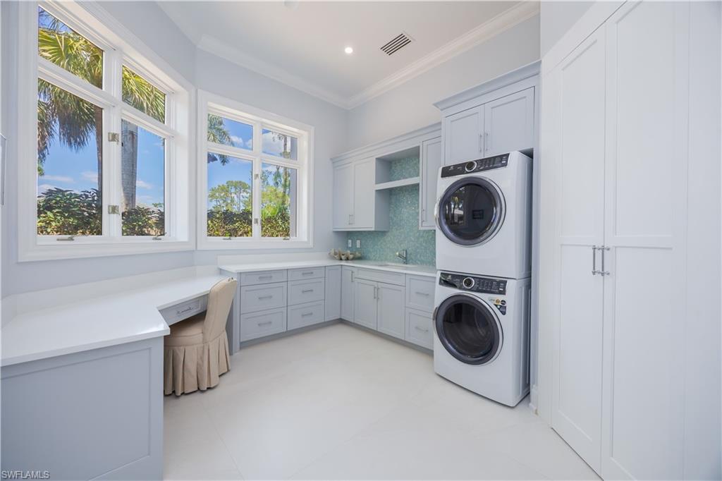 ESTATES AT WYNDEMERE - Residential