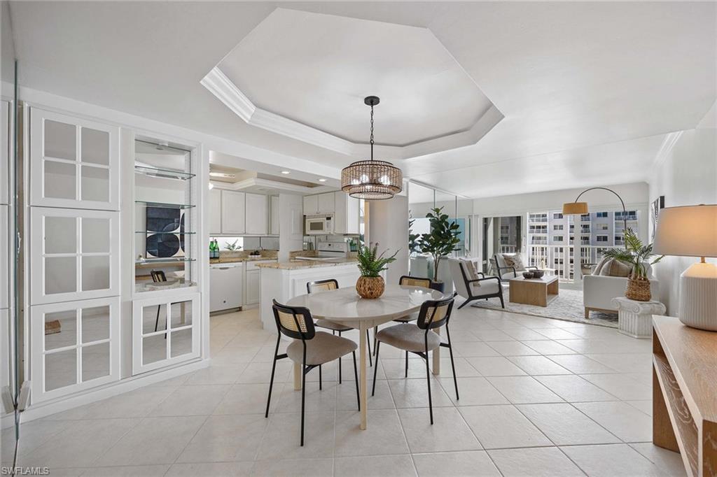 NAPLES CONTINENTAL - Residential