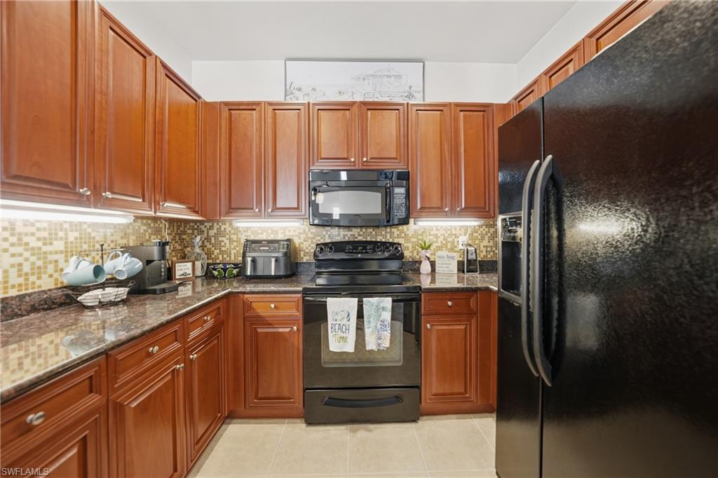 BURNT STORE LAKES - Residential