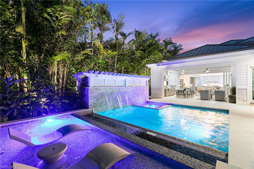 OLDE NAPLES - Residential