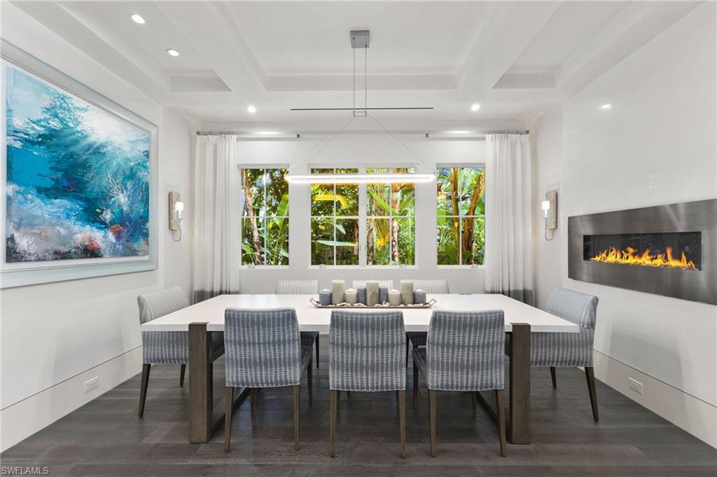 OLDE NAPLES - Residential