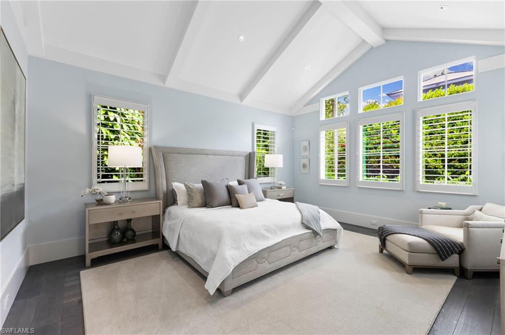 OLDE NAPLES - Residential