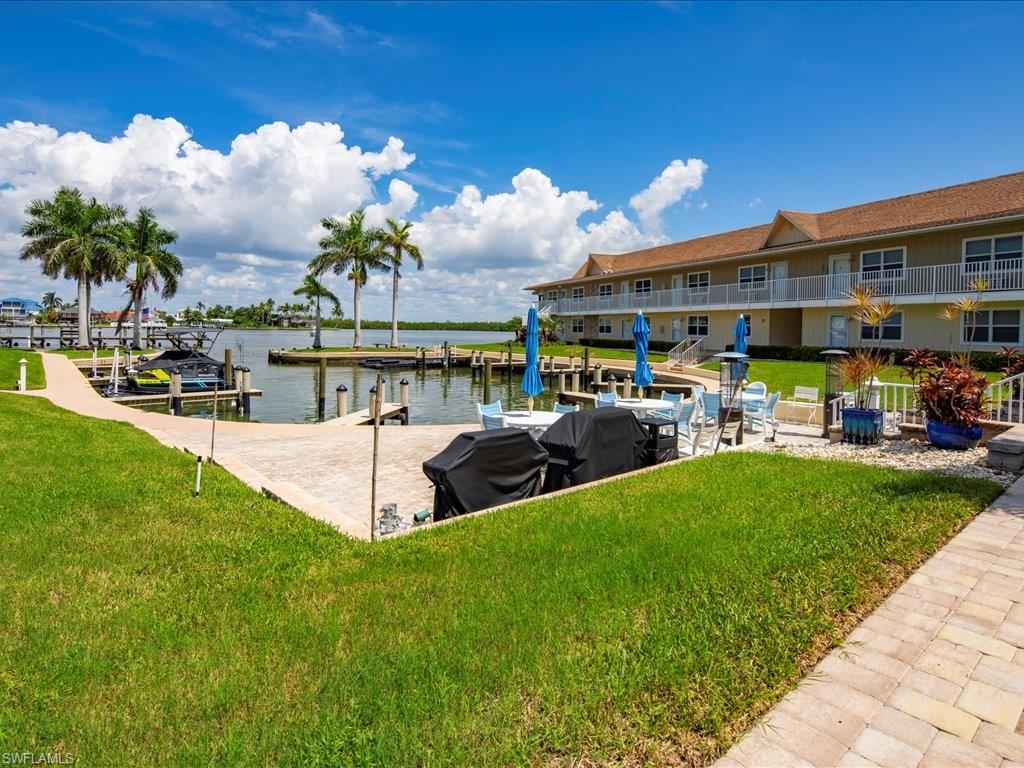 MARCO INN VILLAS - Residential