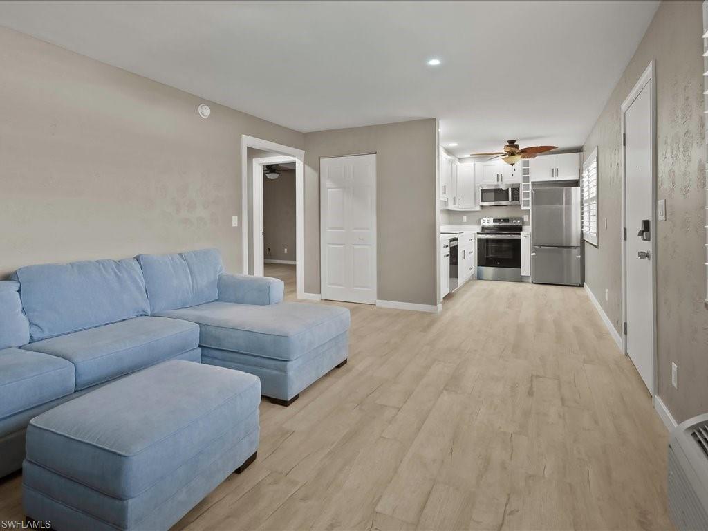 MARCO INN VILLAS - Residential