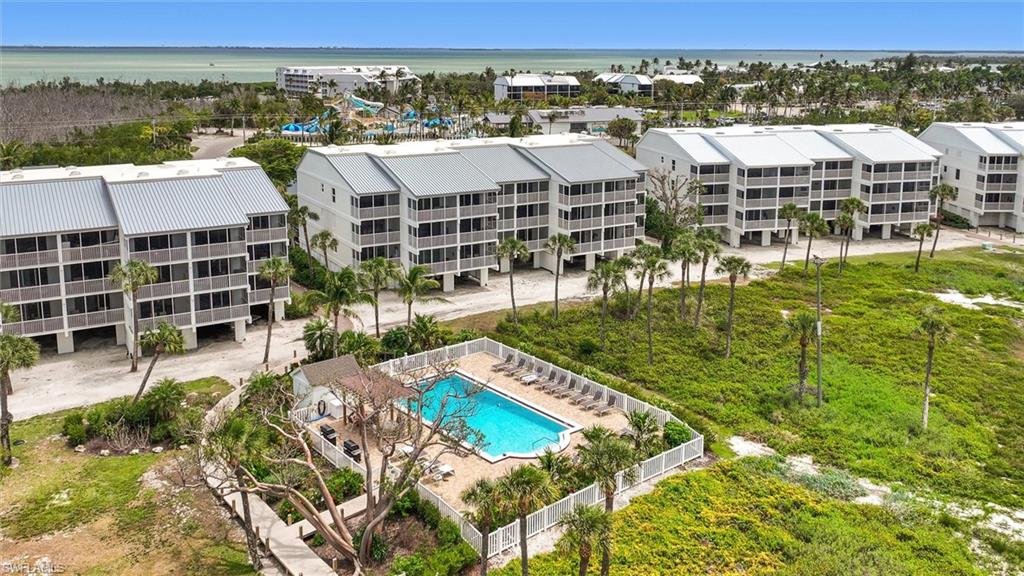 BEACH VILLAS CONDO - Residential