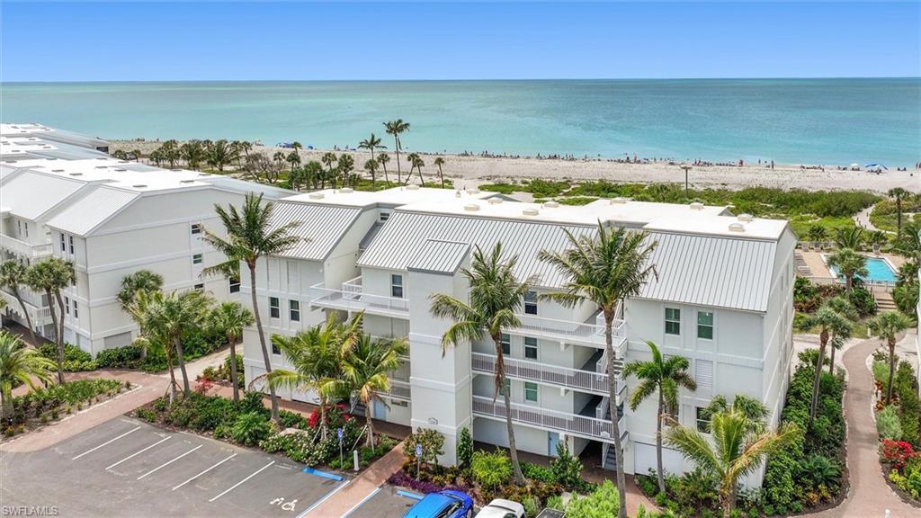 BEACH VILLAS CONDO - Residential