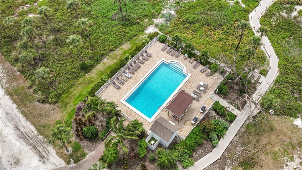 BEACH VILLAS CONDO - Residential