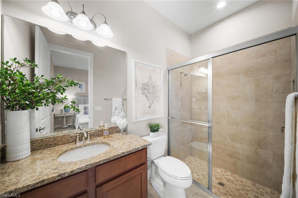 ESPLANADE - Residential