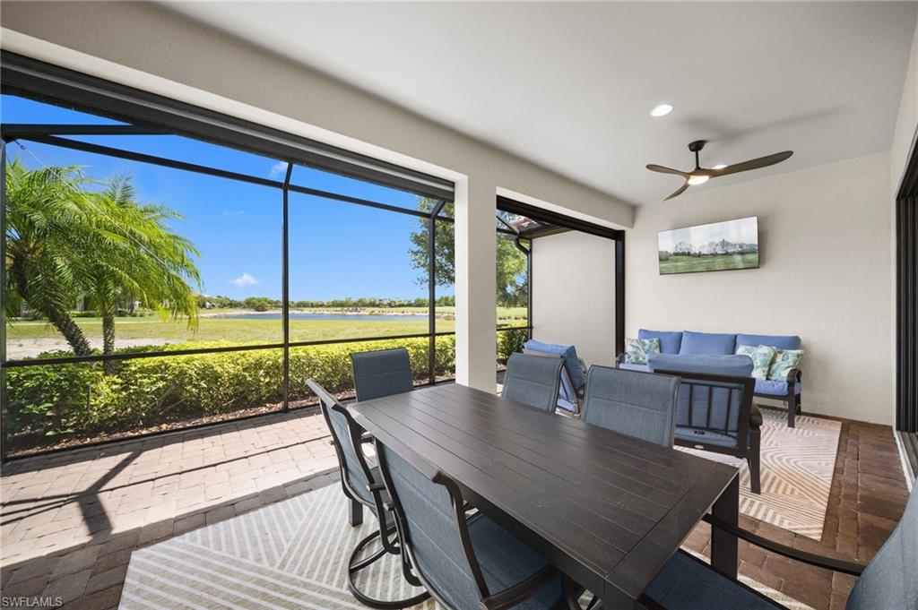 ESPLANADE - Residential