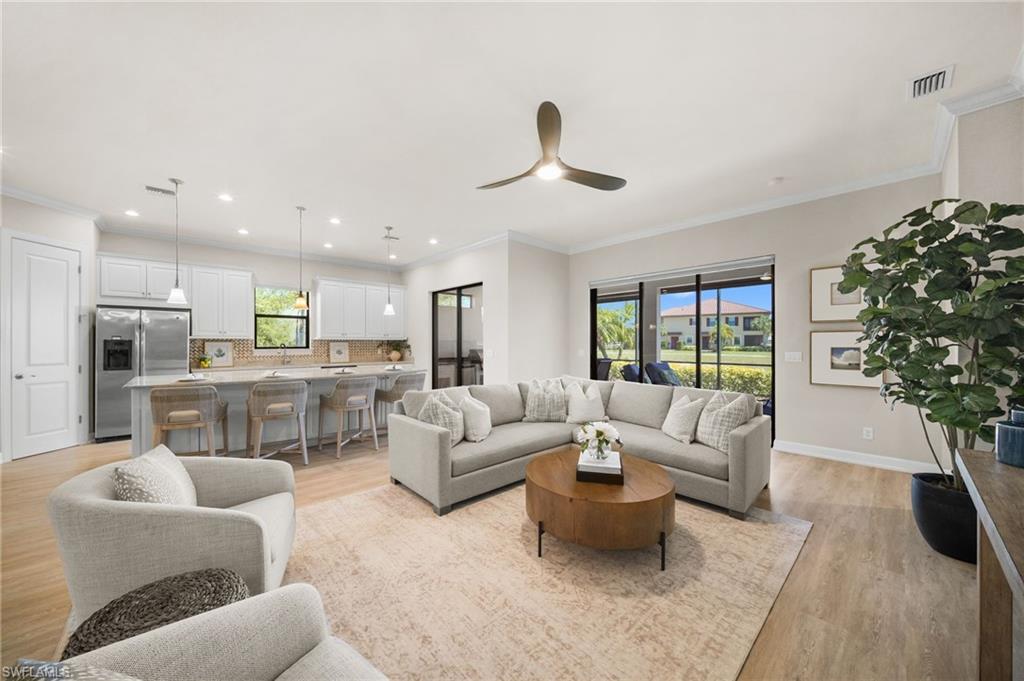 ESPLANADE - Residential