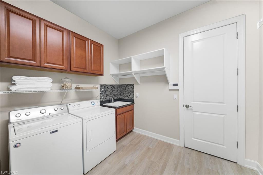 ESPLANADE - Residential