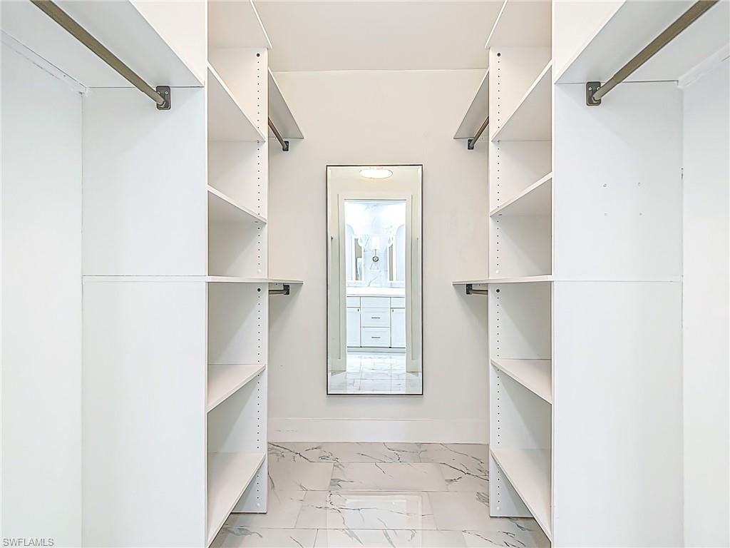 SABAL LAKE - Residential Lease