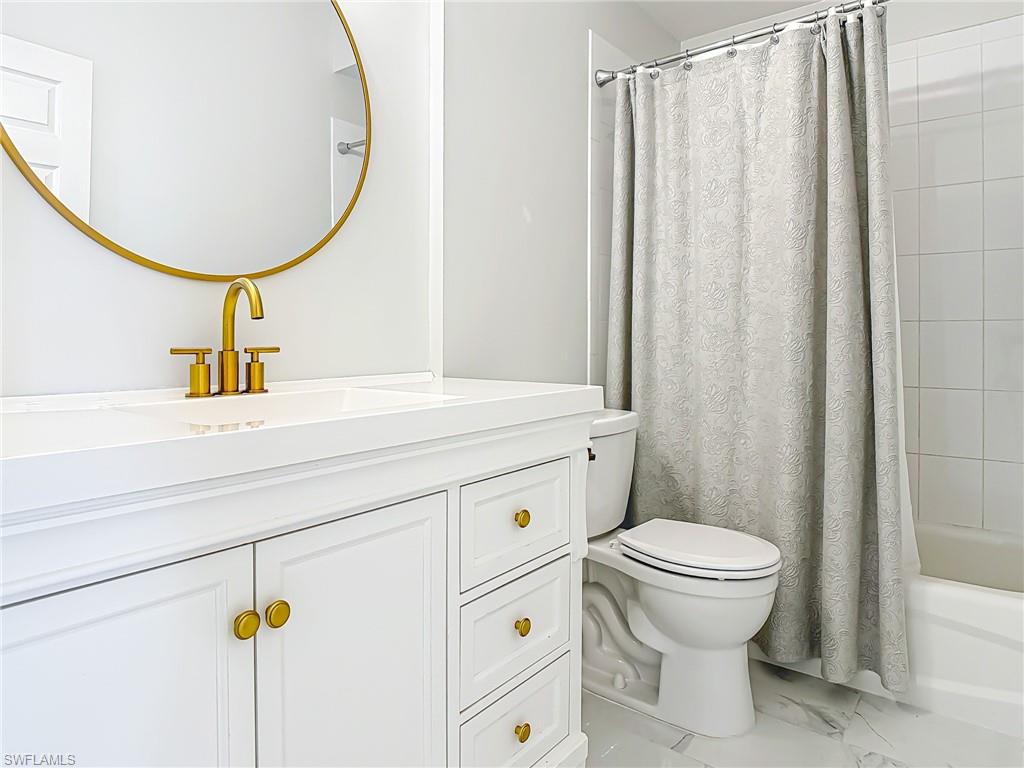 SABAL LAKE - Residential Lease