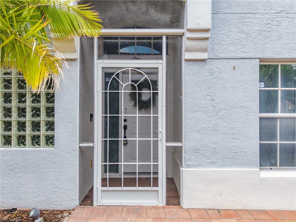 SABAL LAKE - Residential Lease