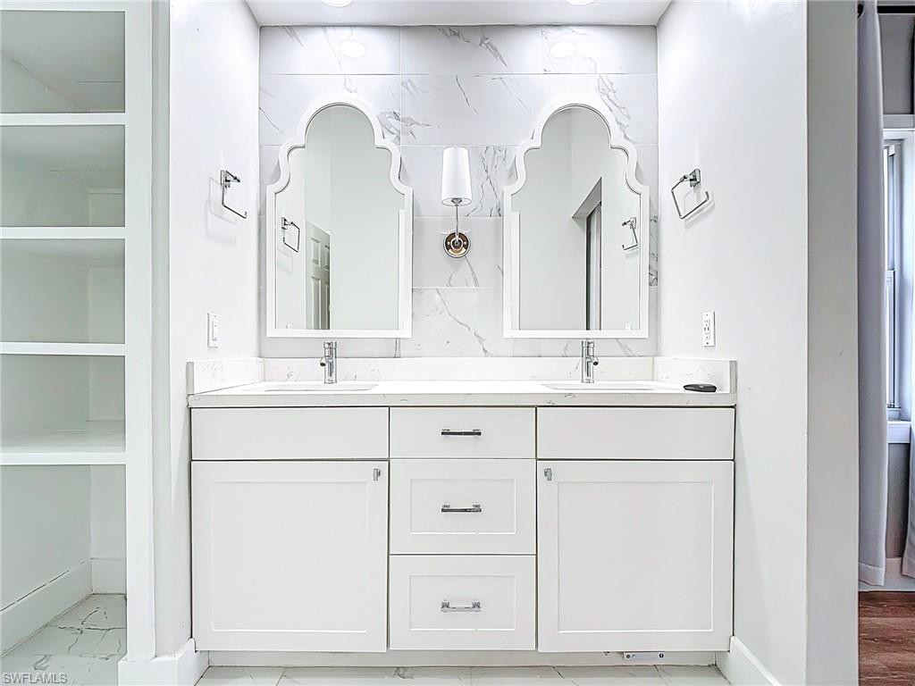 SABAL LAKE - Residential Lease