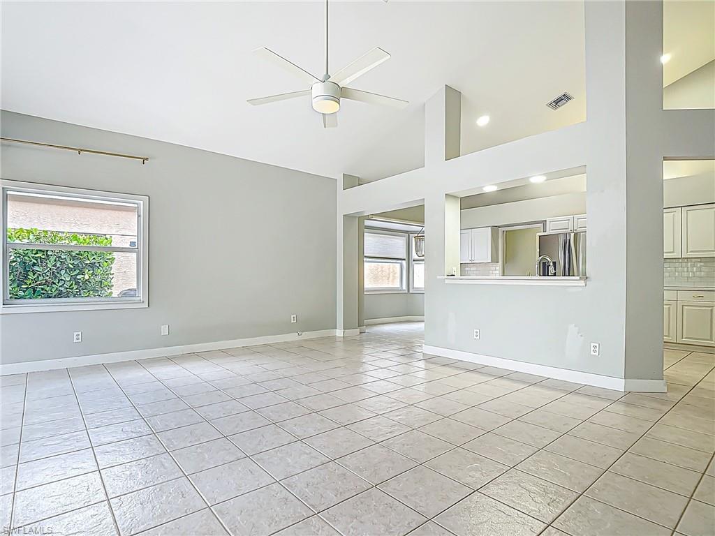 SABAL LAKE - Residential Lease