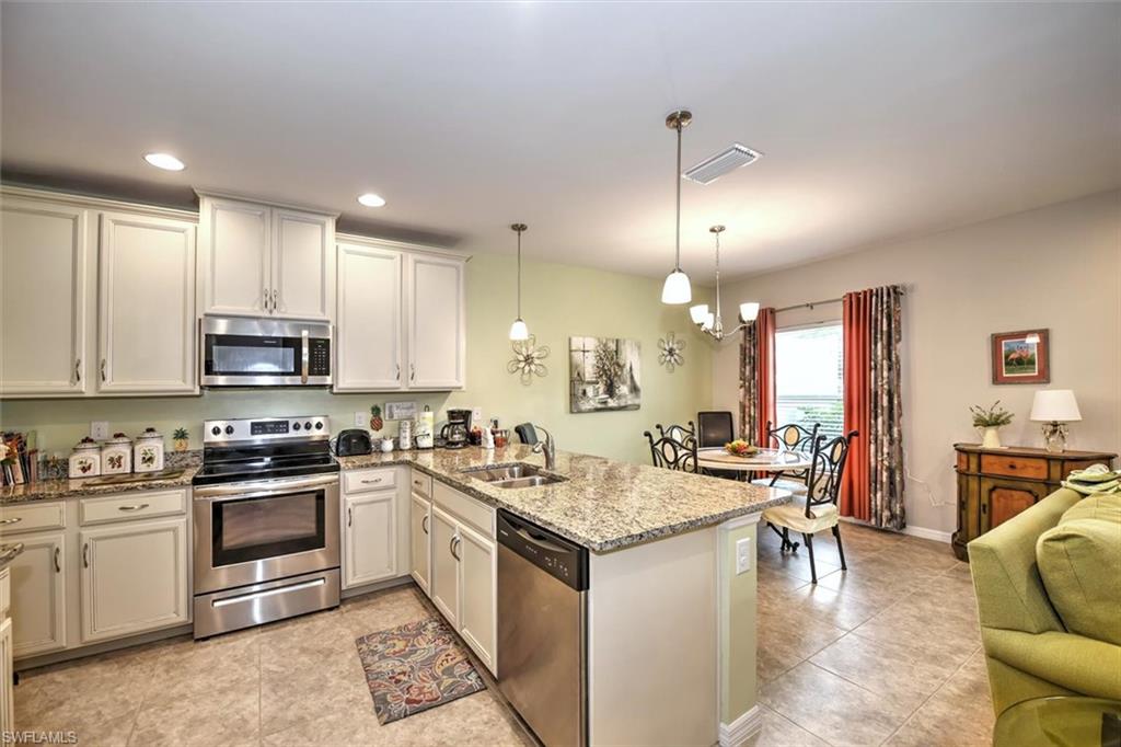 HAMMOCK COVE - Residential