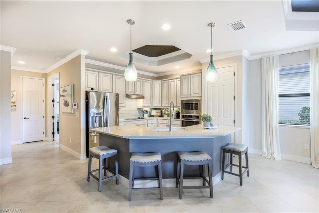 BONITA NATIONAL GOLF AND COUNTRY CLUB - Residential