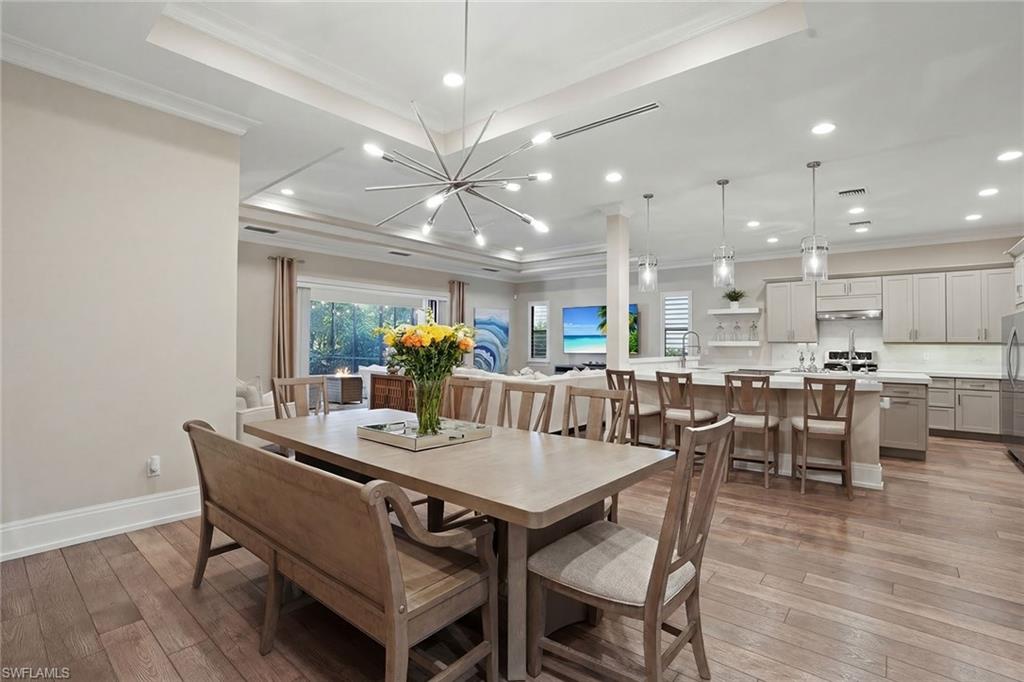 COCO LAKES - Residential