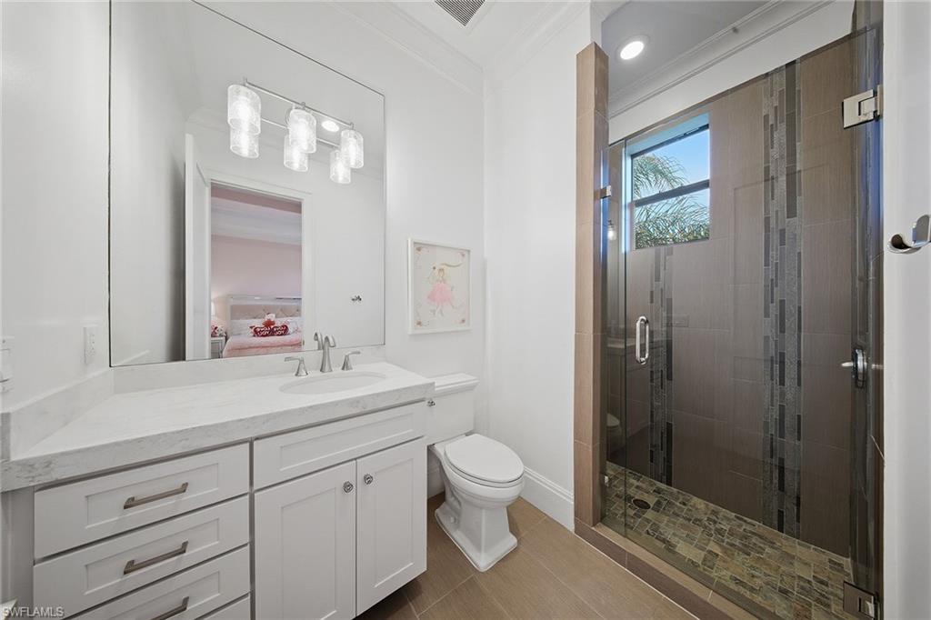 COCO LAKES - Residential