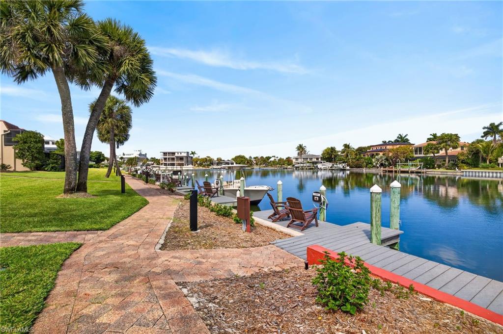 SANIBEL MOORINGS CONDO - Residential