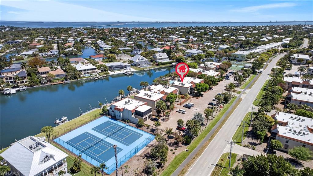 SANIBEL MOORINGS CONDO - Residential