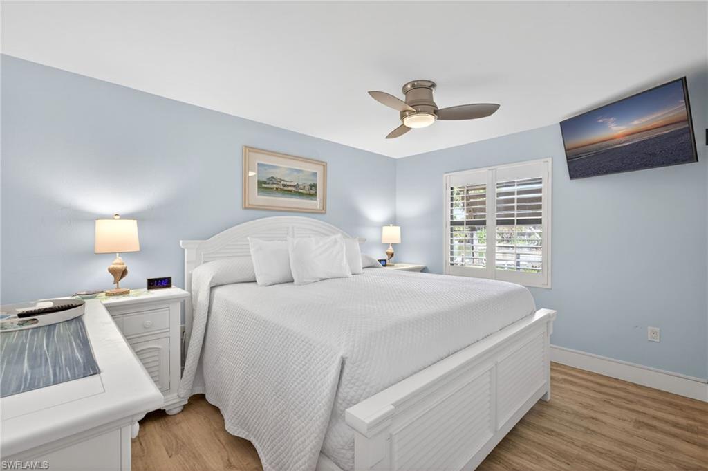 SANIBEL MOORINGS CONDO - Residential