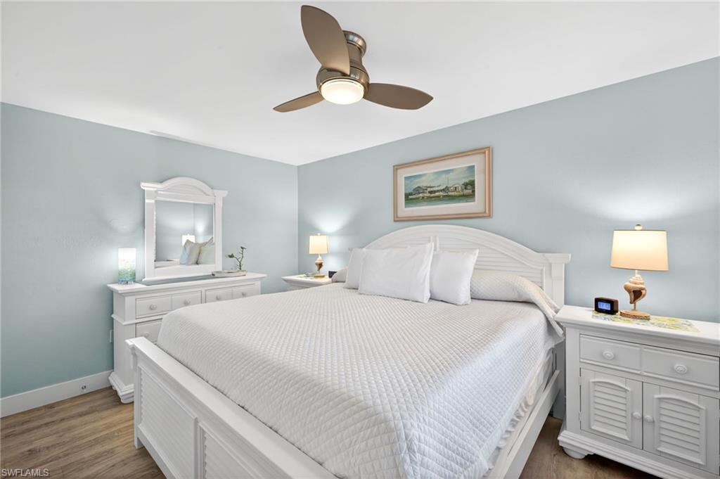 SANIBEL MOORINGS CONDO - Residential
