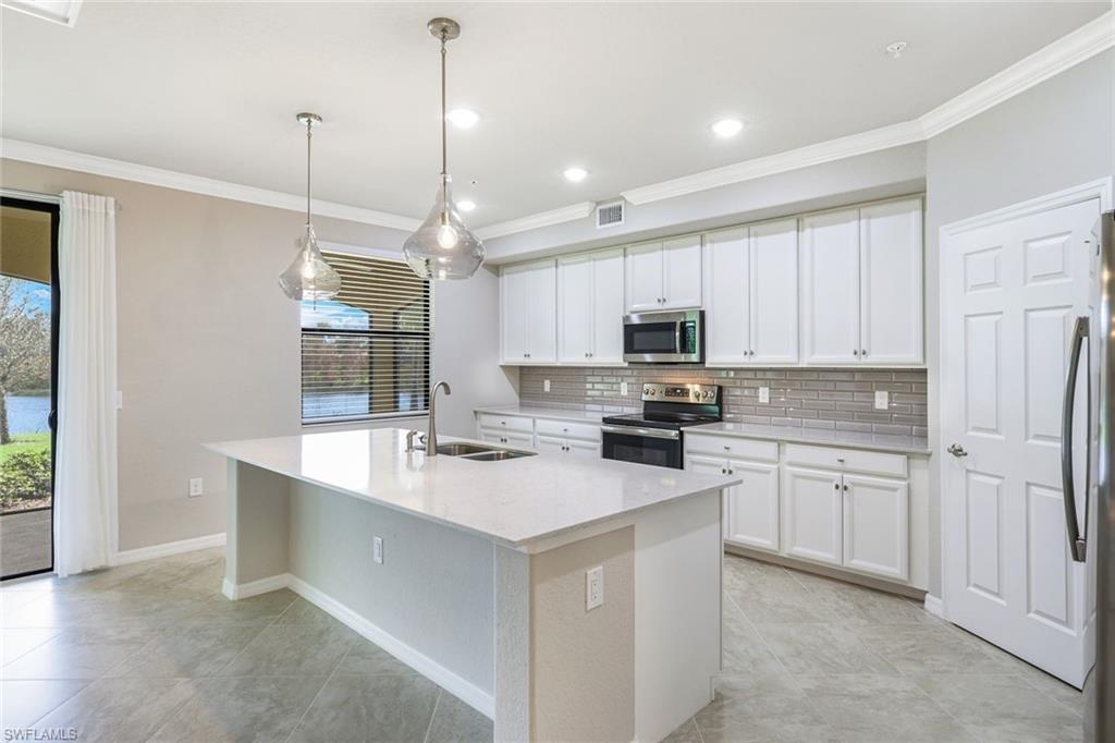 BONITA NATIONAL GOLF AND COUNTRY CLUB - Residential