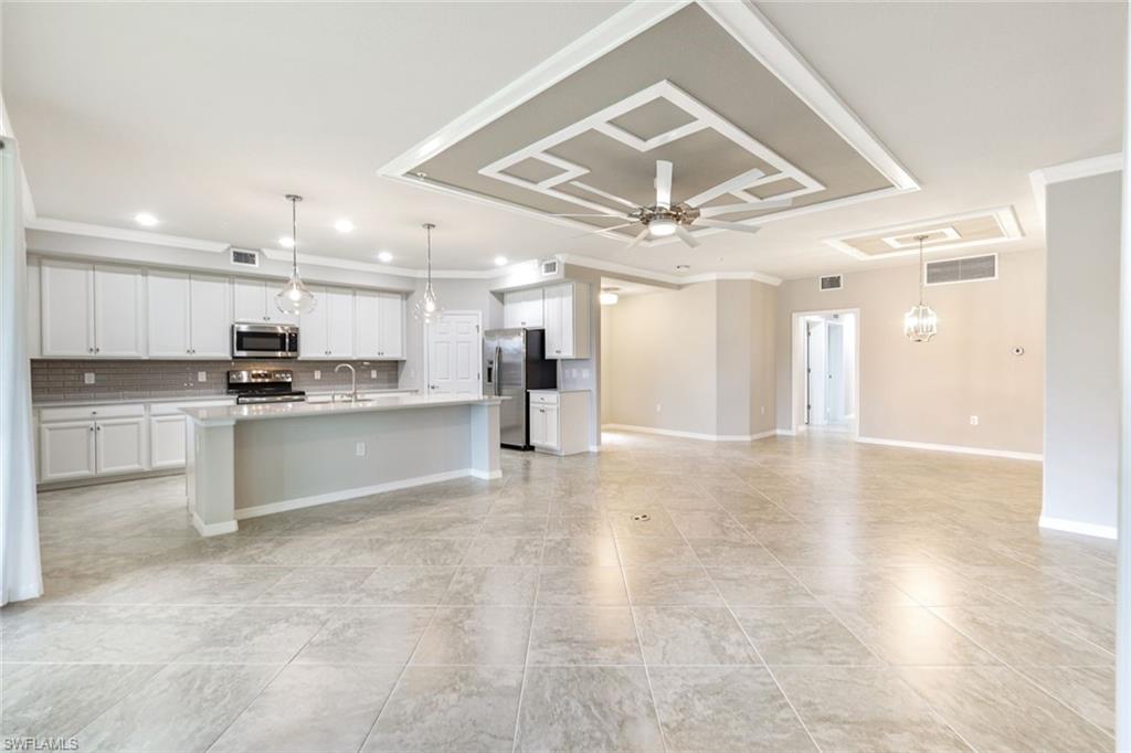 BONITA NATIONAL GOLF AND COUNTRY CLUB - Residential