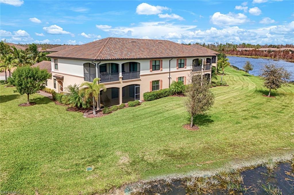 BONITA NATIONAL GOLF AND COUNTRY CLUB - Residential