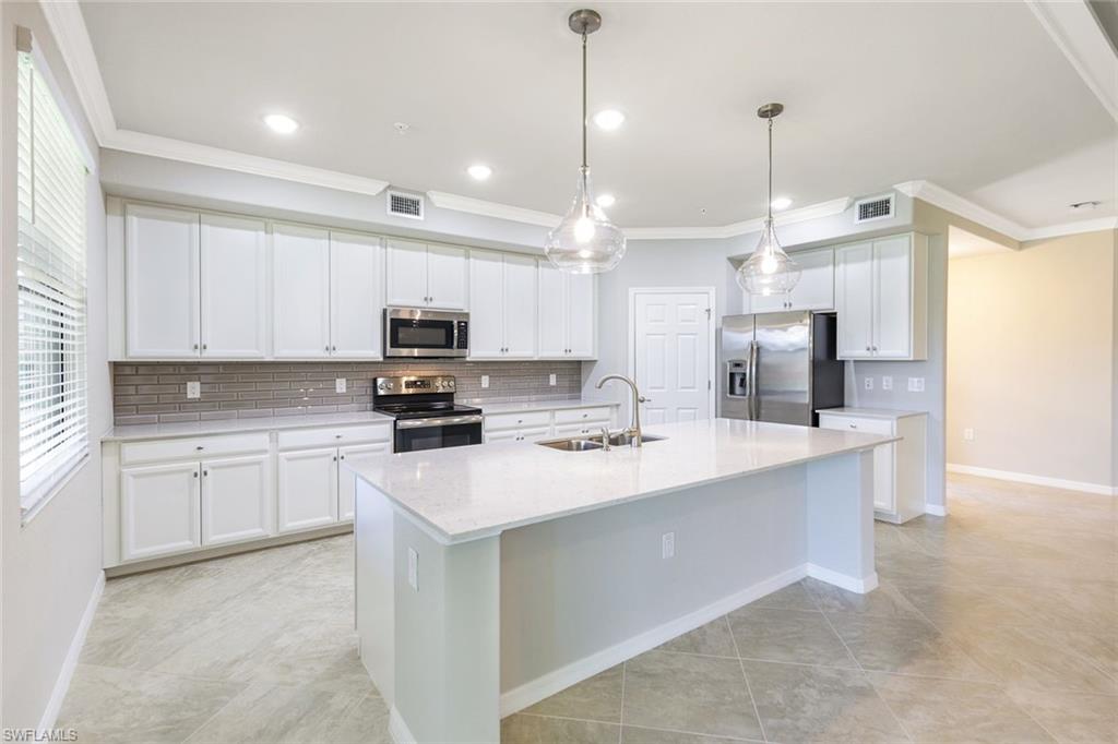 BONITA NATIONAL GOLF AND COUNTRY CLUB - Residential