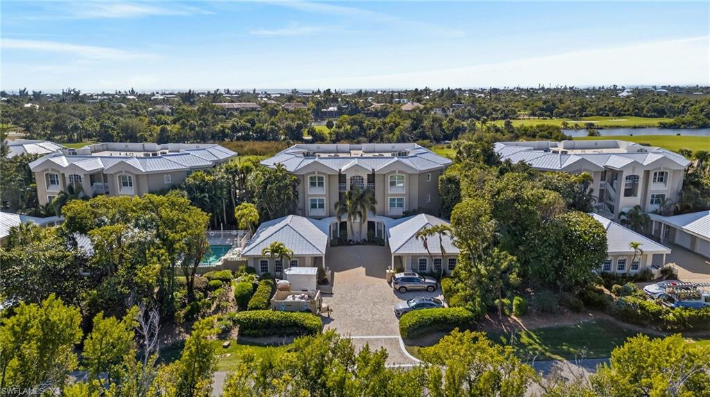 HERON AT THE SANCTUARY II - Residential