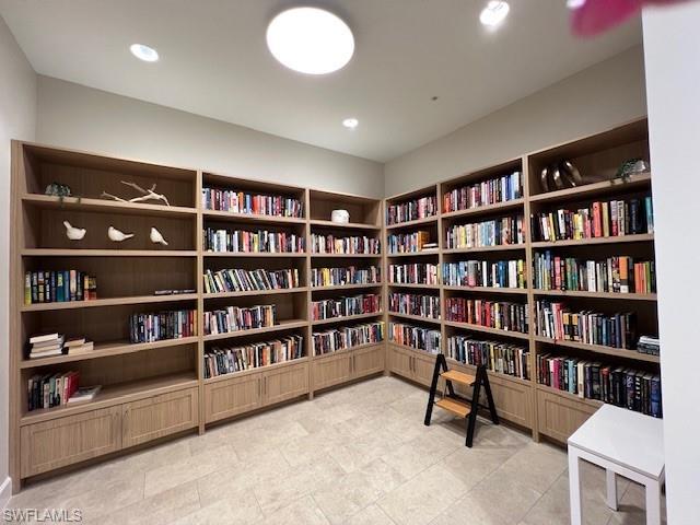 GARDEN LAKES - Residential