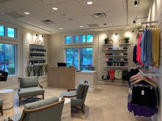 GARDEN LAKES - Residential