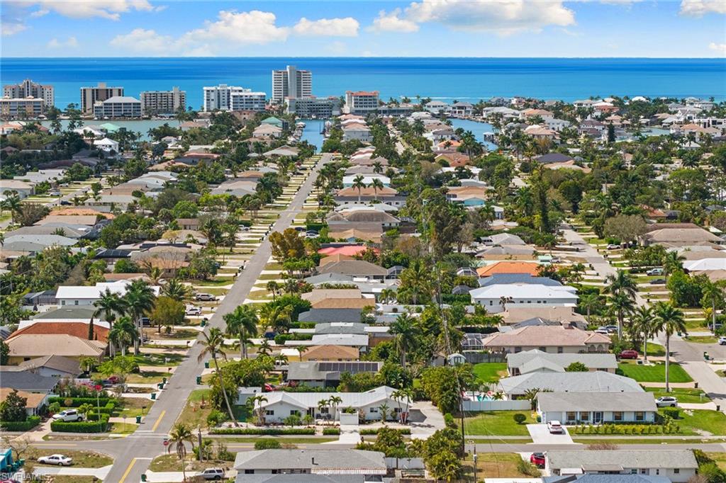 NAPLES PARK - Residential