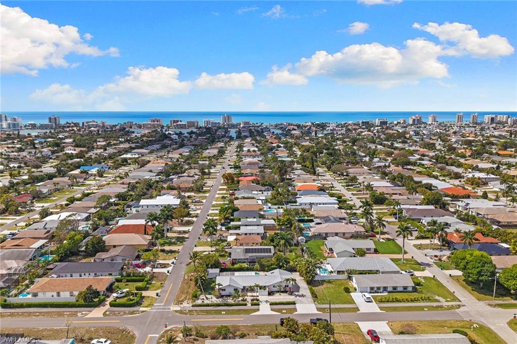 NAPLES PARK - Residential