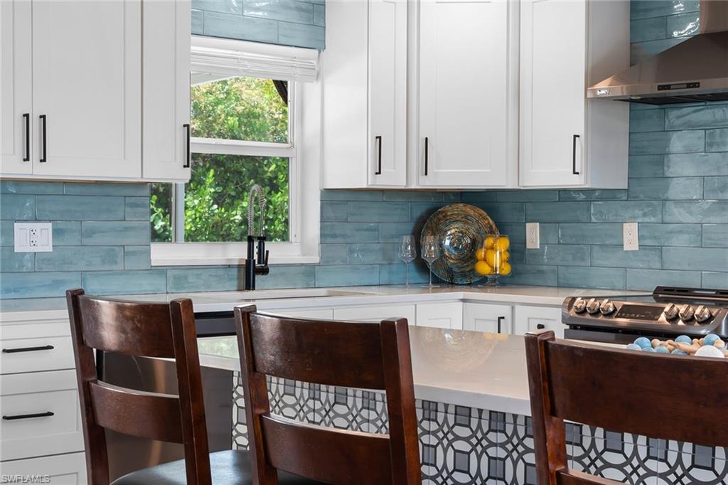 NAPLES PARK - Residential