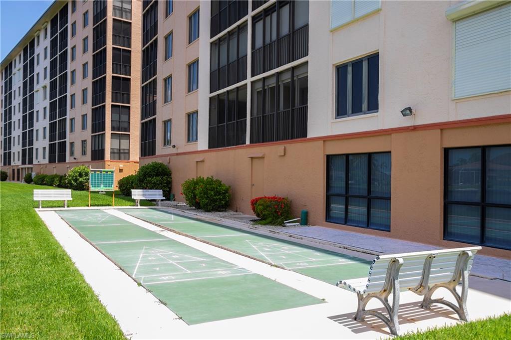 RIVER TOWERS CONDO - Residential