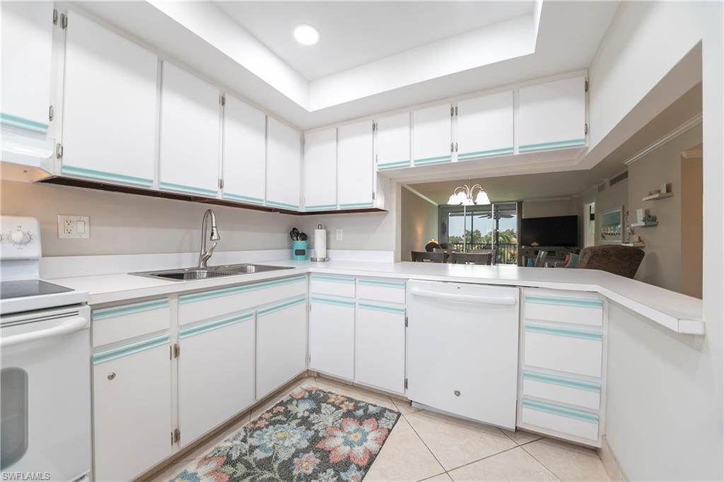 RIVER TOWERS CONDO - Residential