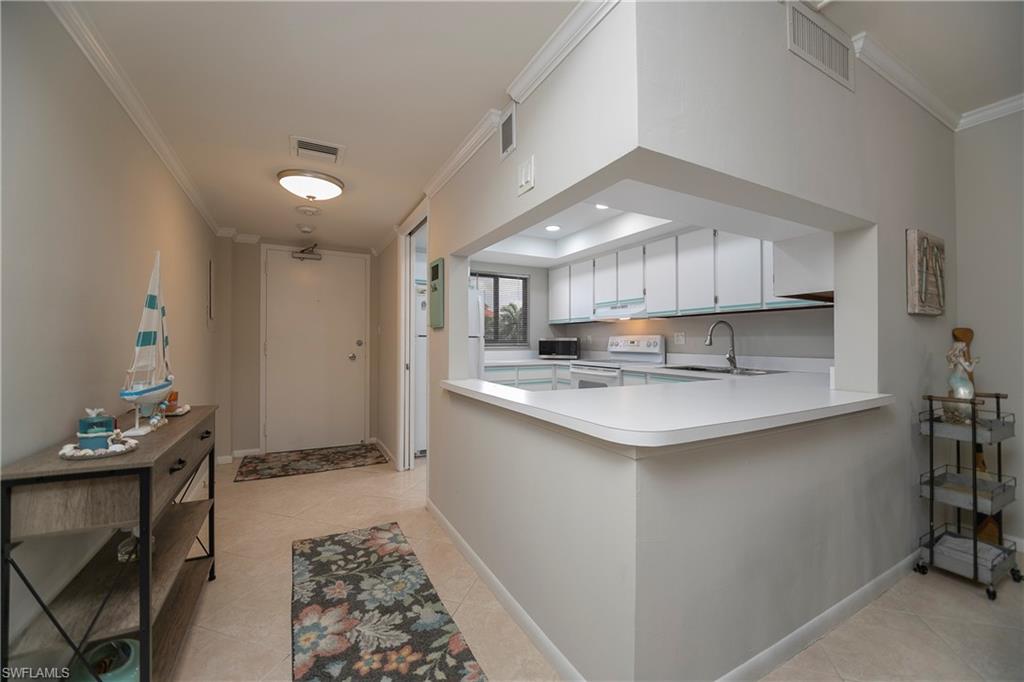 RIVER TOWERS CONDO - Residential