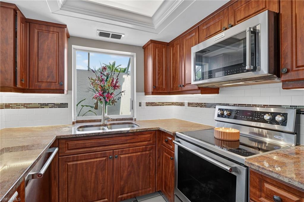 CYPRESS KEEP CONDO - Residential